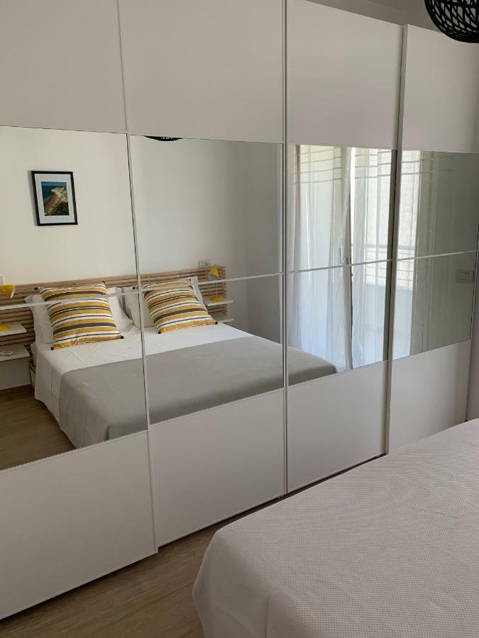 Appartamento Acquamarina San Benedetto del Tronto Bagian luar foto